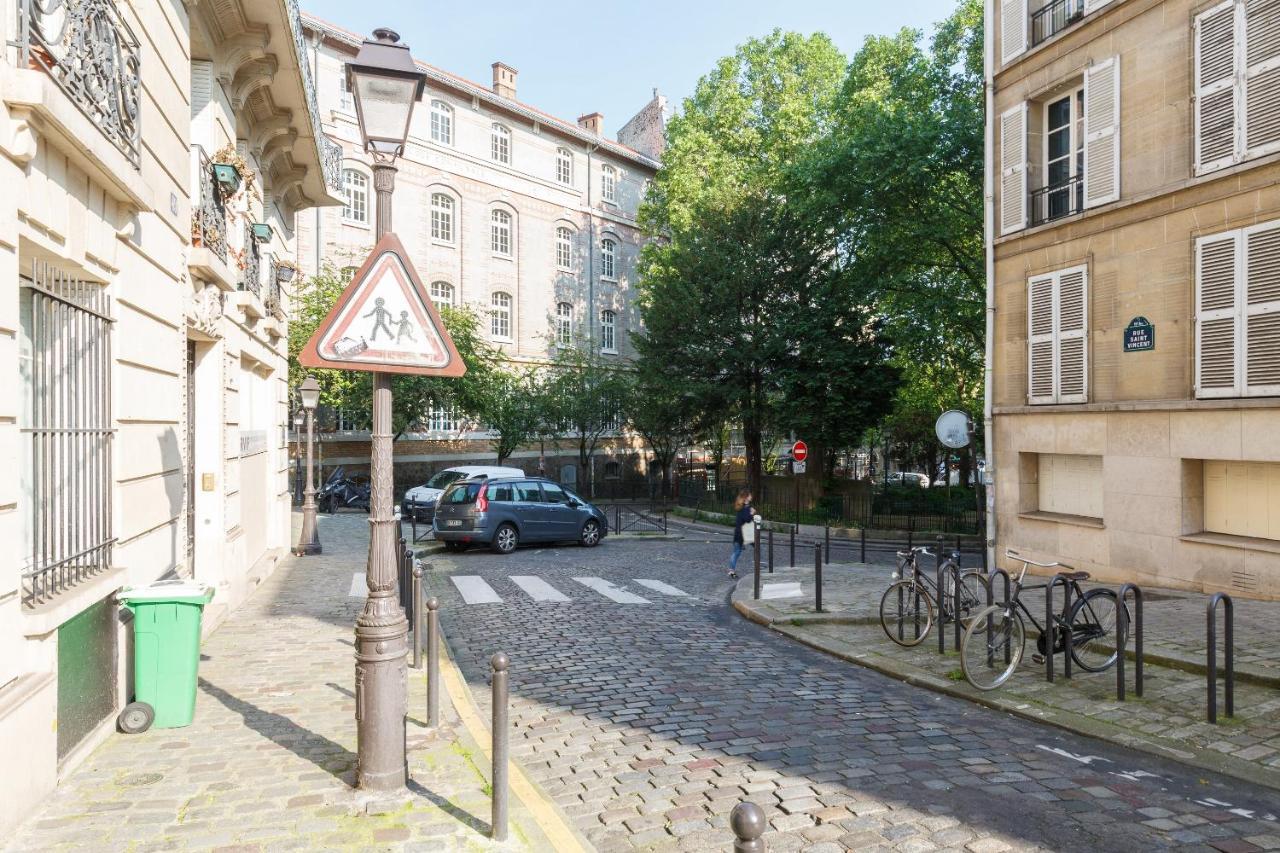 Sacre Petit In The Coeur Of Montmartre